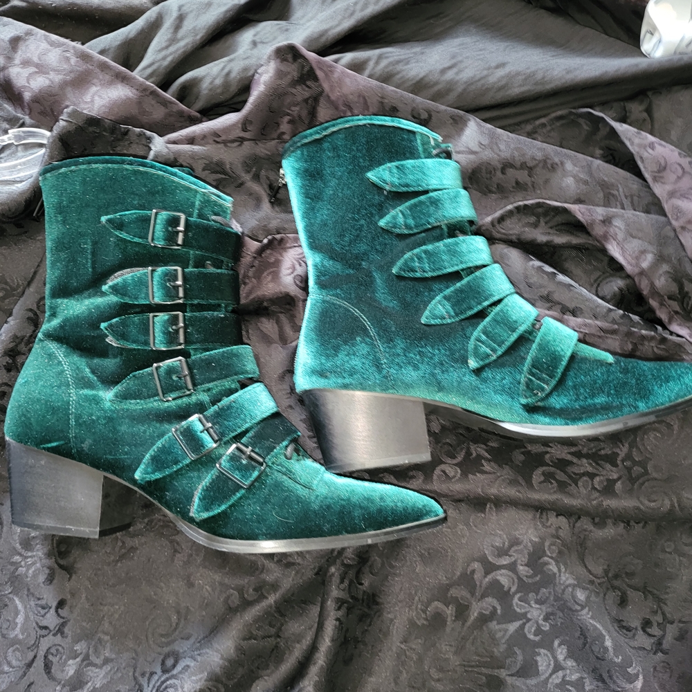 Women’s Emerald Green Velvet Buckle Ankle Boots
